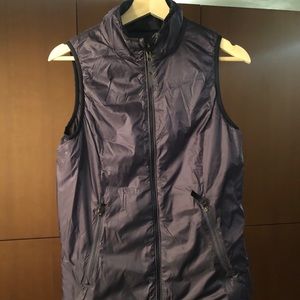 women’s lululemon running vest - reservable down